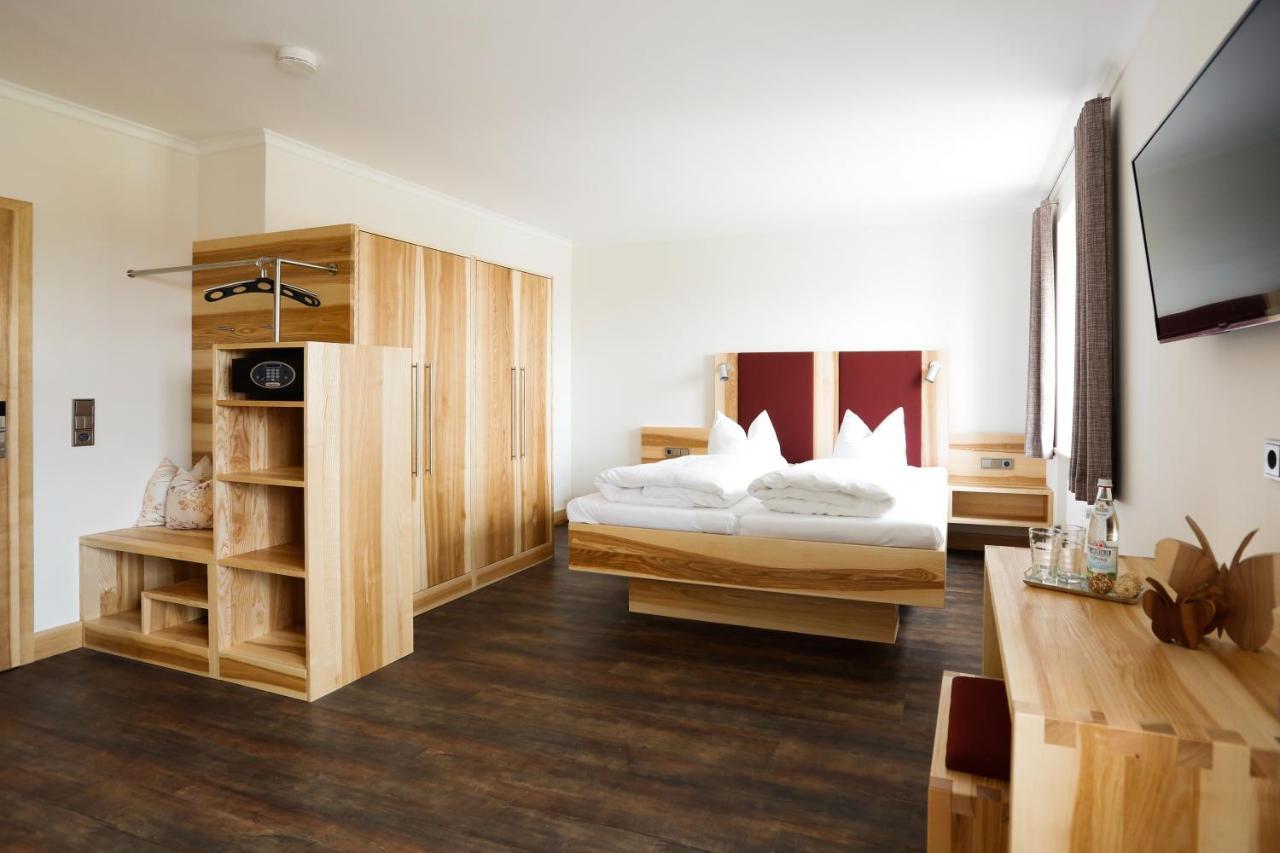 Landgasthof Geser Sarching Exterior foto